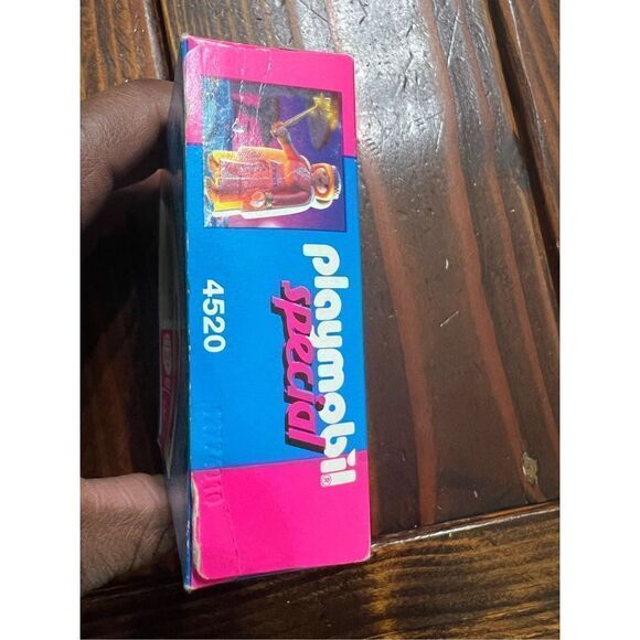 Playmobil Special 4520 Princess Pink Dress Fairy White Cloak Cape - Brand New - Picture 3 of 3